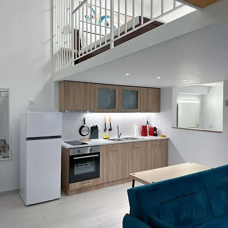 Glyfada Seabreeze Loft B