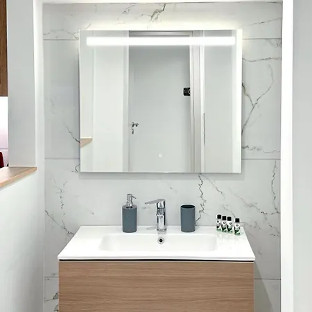 Apartment Glyfada Seabreeze Loft B